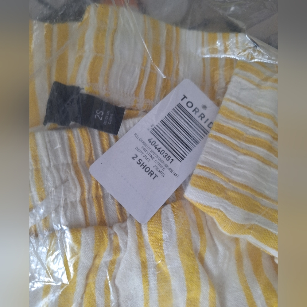 Torrid Linen Pull-on Yellow Striped High Rise Pants - Size 2X Short - Picture 5 of 8